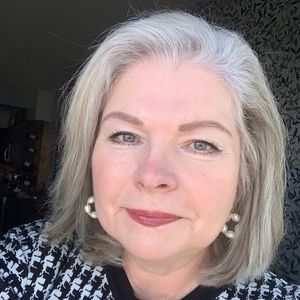 Meet your Posher, Lenka